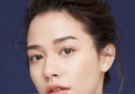 耶娜&middot;萨拉斯