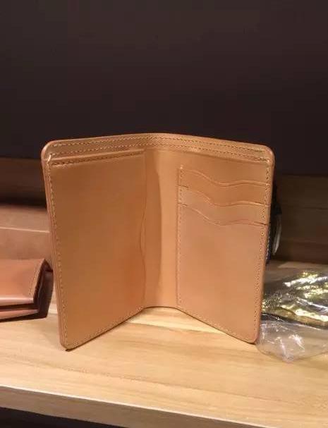 喵匠手工皮具diy小资想问你们,给重要的人送什么礼物既不会一下子
