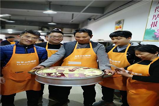 可能大家都会有一个疑问,适合一个人做的小吃生意有哪些.