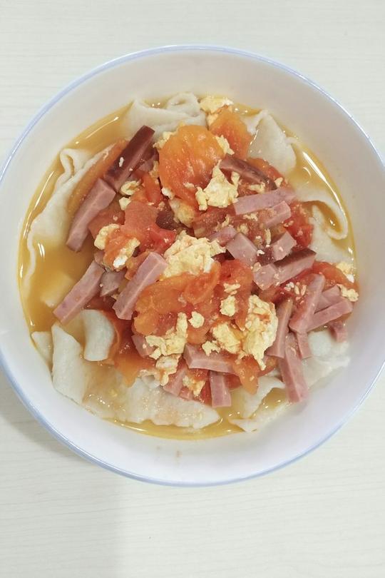 奇葩一家的幸福生活做的家常手工抻面(快手简单)