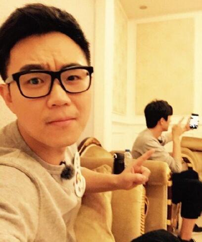 【图】董大鹏的老婆是谁挖掘煎饼侠的感情史