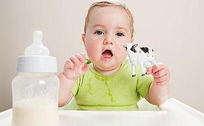 人工喂养宝宝需要注意什么