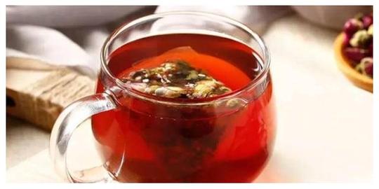 发扬传统美食情怀李子柒制逍遥草本茶味道独特还原古法经典