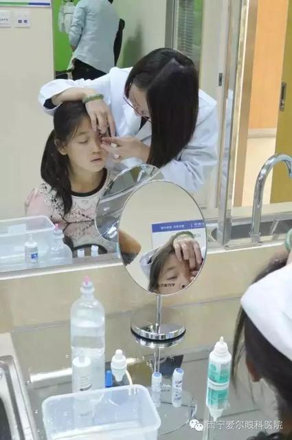 孩子戴角膜塑形镜多久换一次