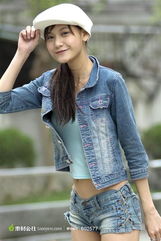 戴帽子的时尚牛仔女孩素材