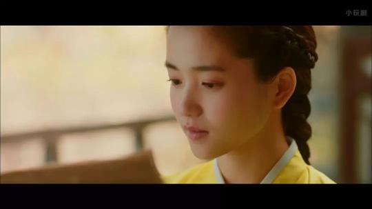 父亲卖给了日本人&lt;/strong&gt;做妻子,后来接手酒店生意,成了一个八面玲珑的女人