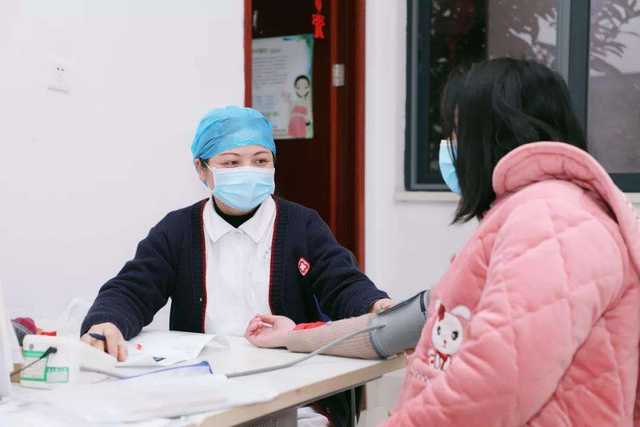 hcg根据什么变化的