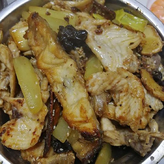 彩虹191的大丰收干锅鱼做法的学习成果照_豆果美食