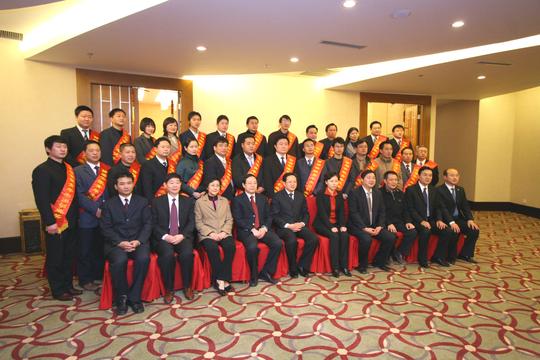 李利军,杨华亮两位同学在校期间,积极响应党和国家创新创业的号召