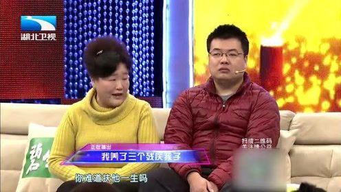 宝宝摔倒了妈妈不管