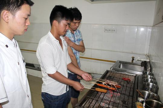 想做烧烤生意也不难,找到专业烧烤培训班-煌旗,全程实际操作学习