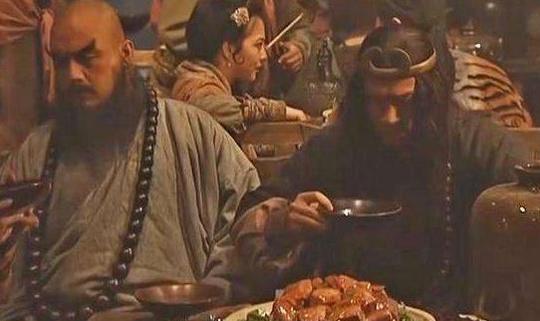 《水浒传》中最大的骗局:上二斤牛肉,原来我们被骗了那么多年!