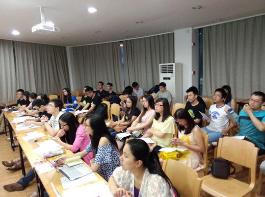 与浙江大学中国农村发展研究院联合主办的浙江大学涉农创业辅导班汇聚