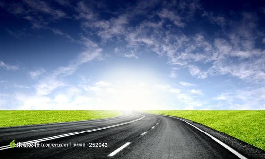 向着远处转弯延伸的高速公路图片素材下载_素