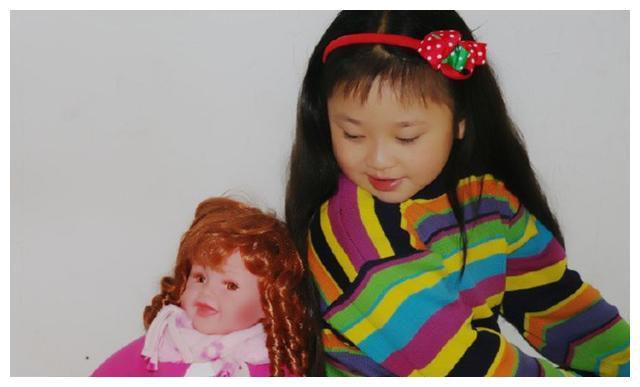孩子沉迷手机，不用打骂，3招让孩子主动戒掉手机