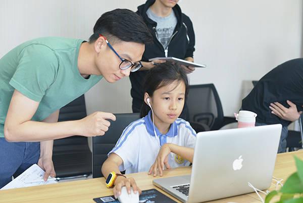教育部:将编程教育纳入中小学相关课程