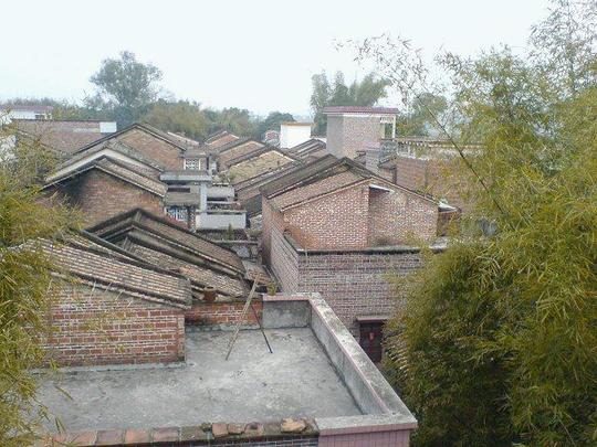 《我用十万块做的农村房》