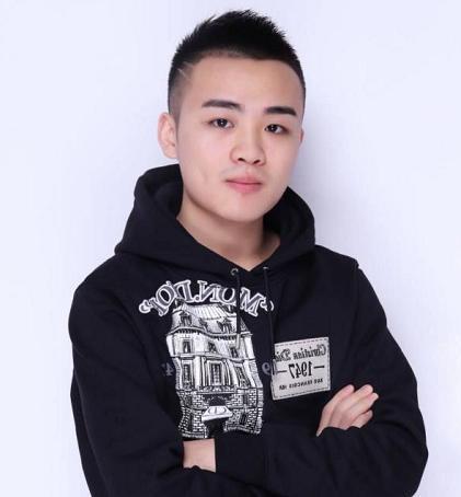 快手收获宝贝，王小歪凭实力圈粉，携手牧童共创辉煌!