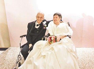 结婚逾半世纪的尹氏夫妻夺最感动人心爱情故事大奖.