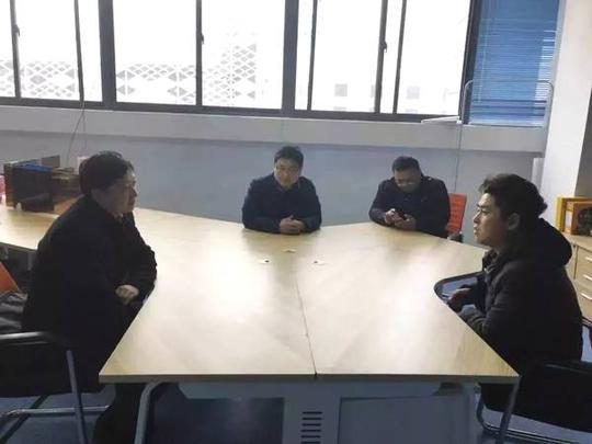 实地走访最具典型的农村青年创业项目,挖掘一批具有代表性的新农人,共