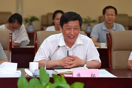 全国高校创新创业总结宣传工作专家组来我校开展实地调研