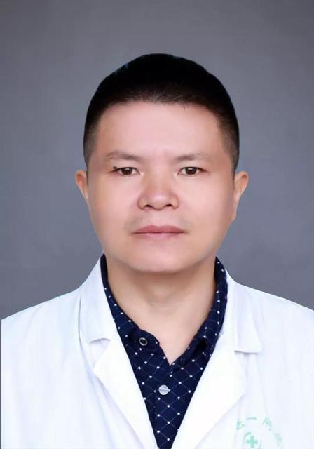 新生儿脸色发黑是怎么回事