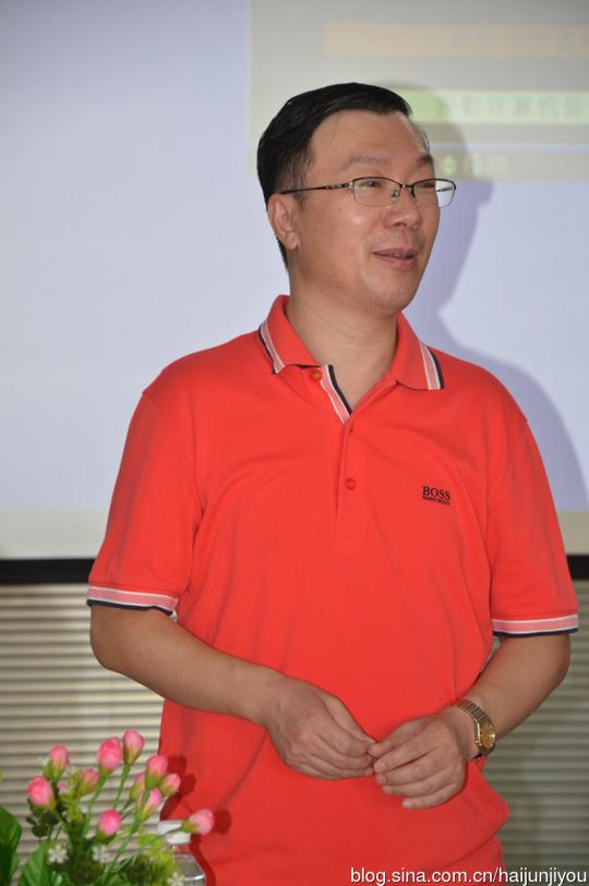 全国邮联会士赵建先生新著《邮览庐山》首发