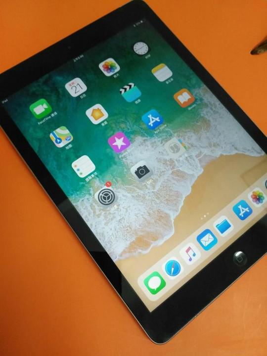苹果平板ipad五代屏幕9.7wifi版98新吃鸡王者荣耀大