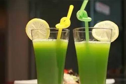 常喝黄瓜汁对身体有哪些好处呢？