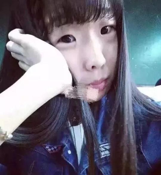 抖音温婉直播没开美颜太吓人了吧!你和网红其实只差一