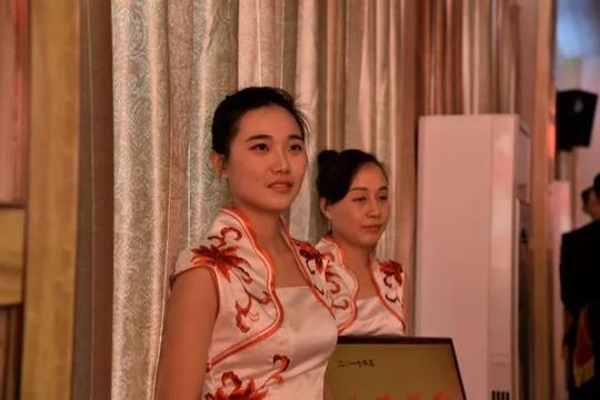 娱乐正文这是一场群英荟萃精彩纷呈de武电大趴体视频时长:01