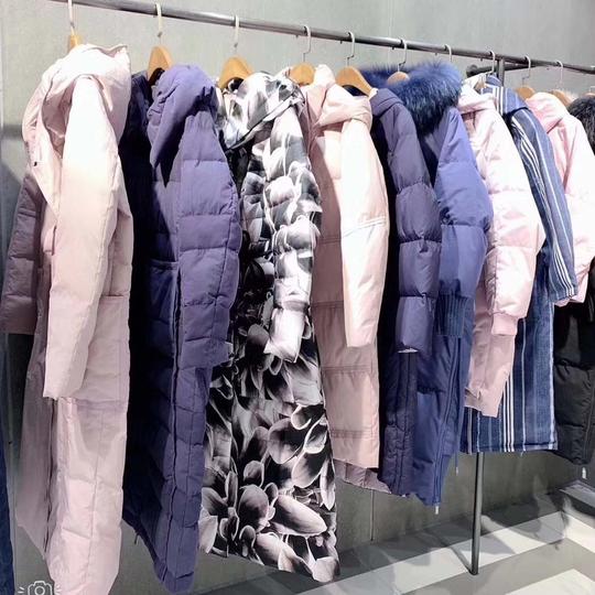 摩多伽格19羽绒服份货品牌尾货女装专柜正品批发库存过季清仓