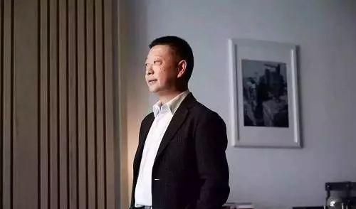 从4张方桌的小店面,创业23载,他仅靠一招就拿到20亿营收!