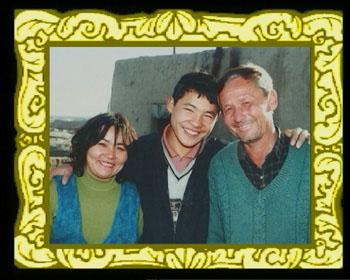 汉族能娶维族姑娘_图片素材库;新疆维族女人图片分享_好合网;维族