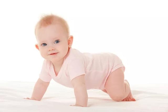 宝宝不愿意吃母乳怎么回事