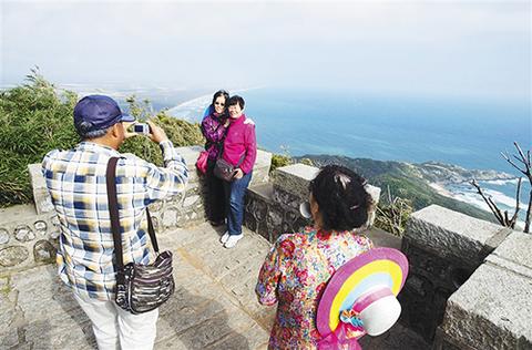 文昌航天小镇旅游热