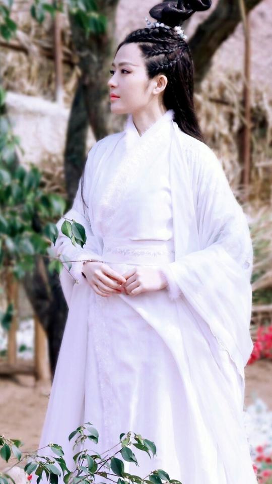 青云志三尾汤晶媚