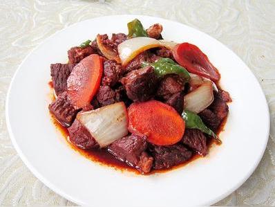 红烧牛肉家常做法视频,最正宗红烧牛肉制作视频,红烧牛肉怎么做视