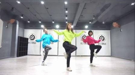 年会舞蹈串烧简单易学的创意节目视频抖音热门歌曲音乐网红舞附音乐教学