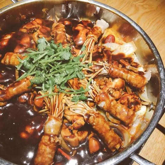 【今晚拍啥】蒸汽海鲜,打边炉,串串香,焖锅……雪夜让