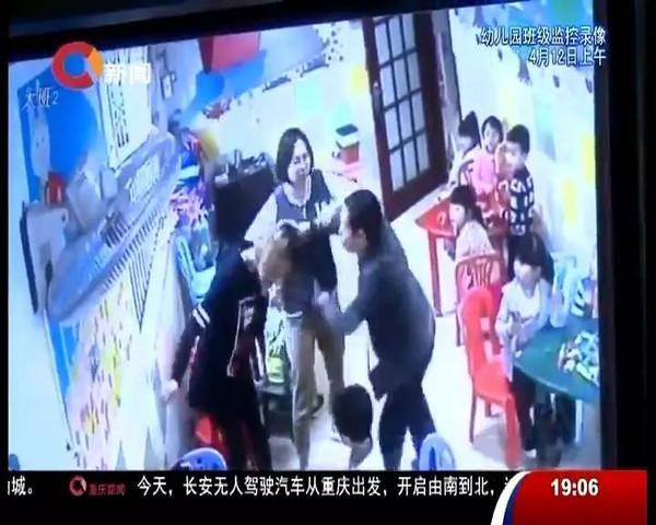 宝宝爱扯头发怎么回事