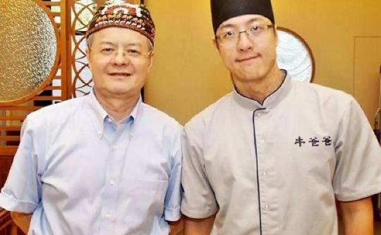 台湾“牛爸爸面馆”不仅卖得贵，还每天限量，为何依旧生意火爆?