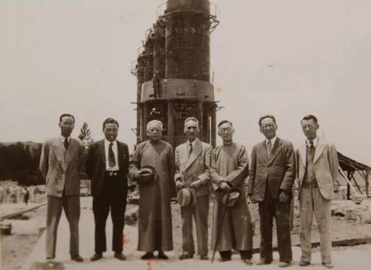 昆钢80年:艰苦创业(一)中国钢铁史上,曾有一个让人不易忘记的名字—