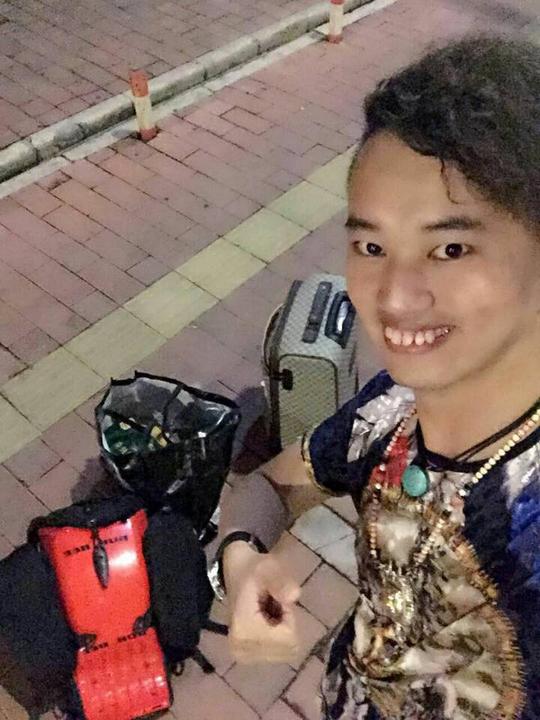 双表肖森舟在妻子钟华清微商创业帮晒幸福!
