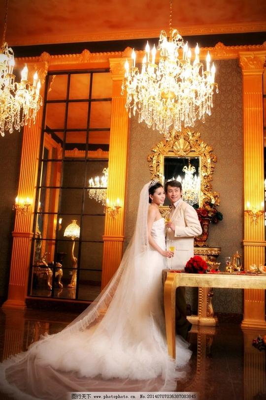 个性婚纱照婚纱照素材下载室外婚纱漂亮新娘人物图库人物摄影