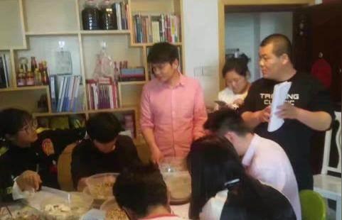 现做现卖适合夫妻做的秘制小吃生意转让
