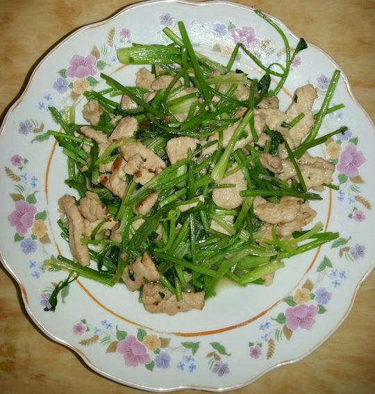 举报|打印香菜炒肉丝香菜肉丝拌拉皮