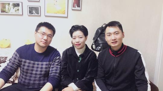 财经正文护肤品品牌弥蔻创始人陈子欢分享了她六七年的创业心得