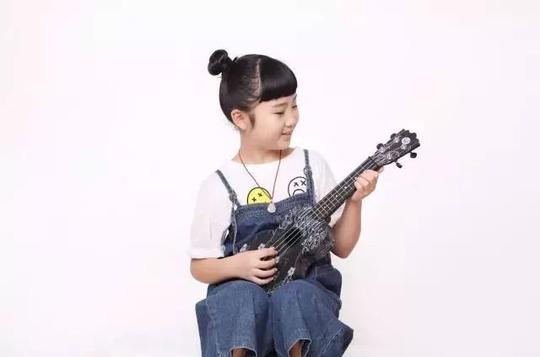 小学生的英语配音,还真有明星范