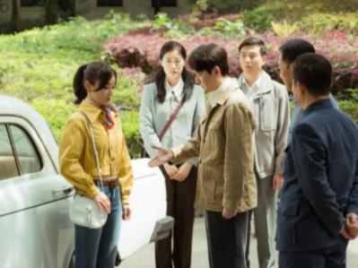 冯绍峰袁姗姗携手“搞事业”，广东卫视《创业年代》致敬大时代